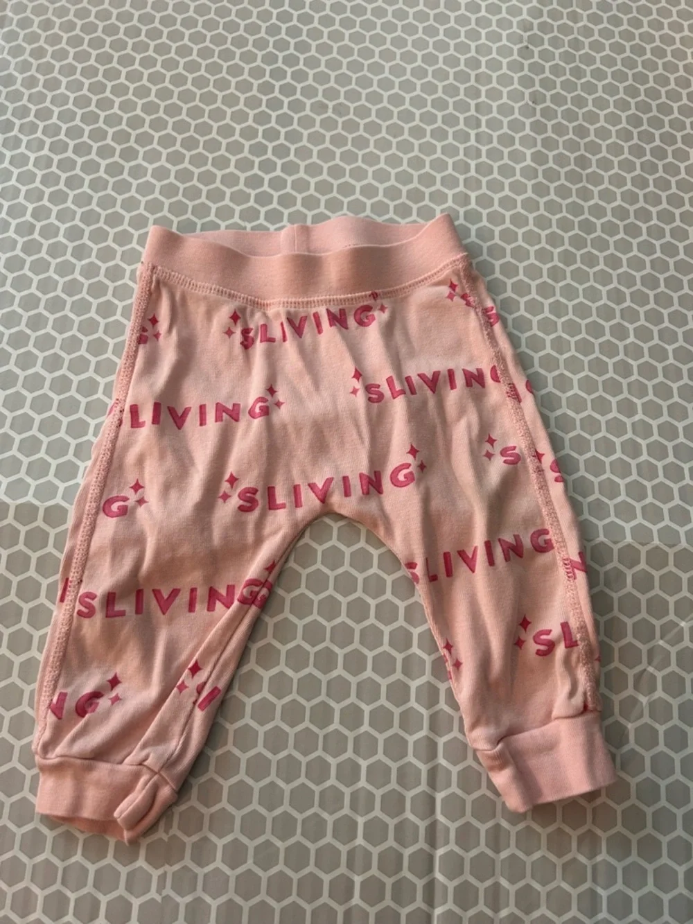 Paris Hilton Pink Infant Two Piece Pajama Set.  Size 6-9M